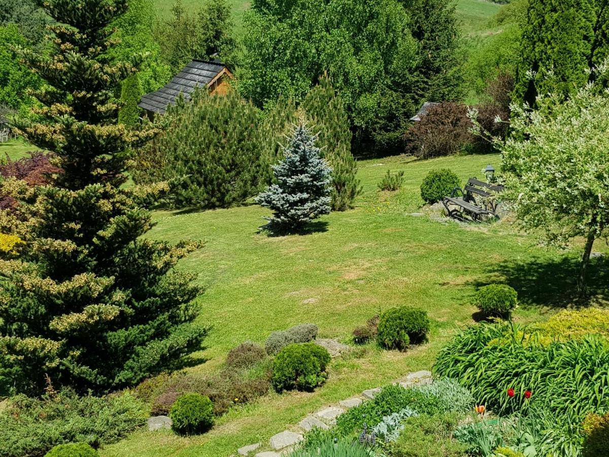 Mizerna Lily Garden B&B 외부 사진