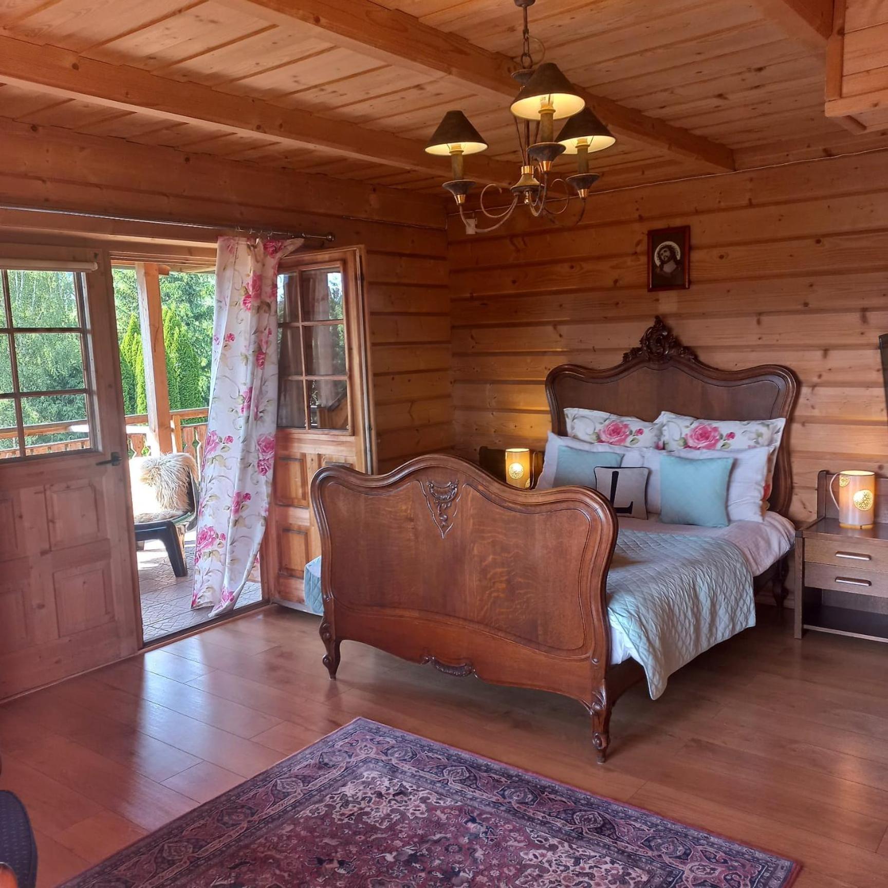 Mizerna Lily Garden B&B 객실 사진
